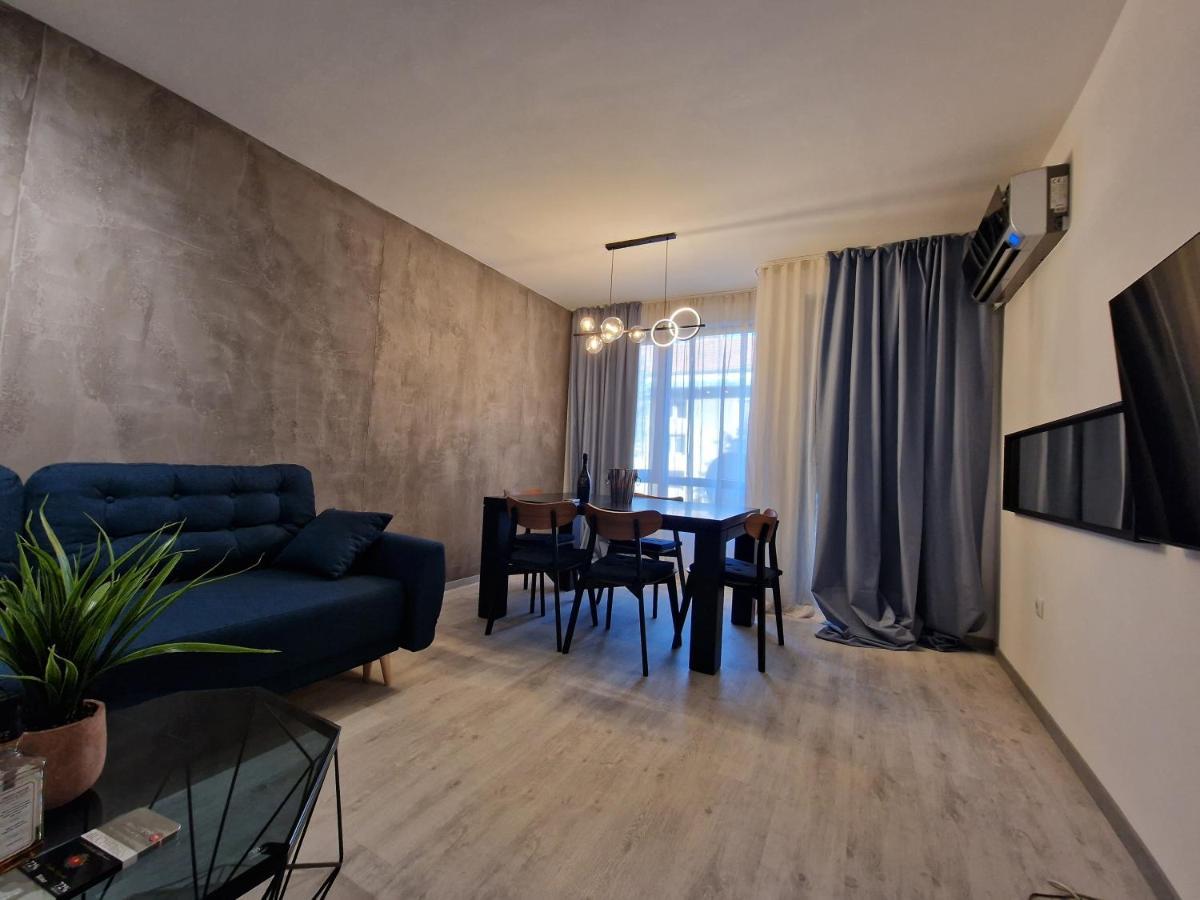 Marsselis Luxe Port Apartment Варна Экстерьер фото