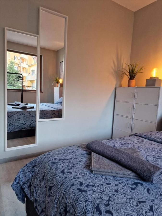 Marsselis Luxe Port Apartment Варна Экстерьер фото