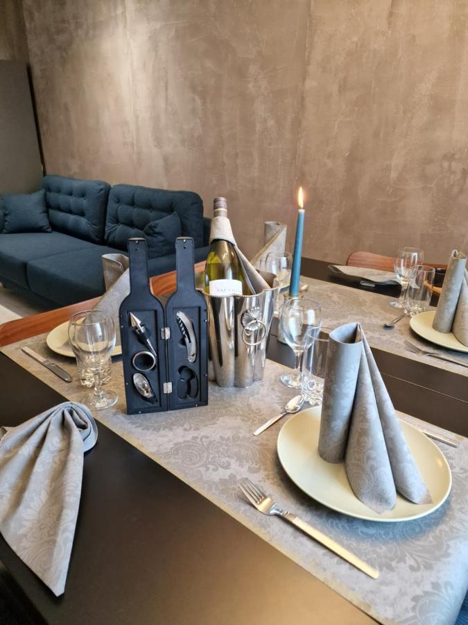 Marsselis Luxe Port Apartment Варна Экстерьер фото